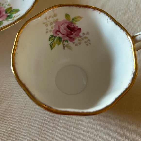 Royal Albert Tea Cup.  Bone China - Picture 9 of 9